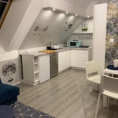 Habibi - Apartament Przy Ratuszu Jelenia Góra